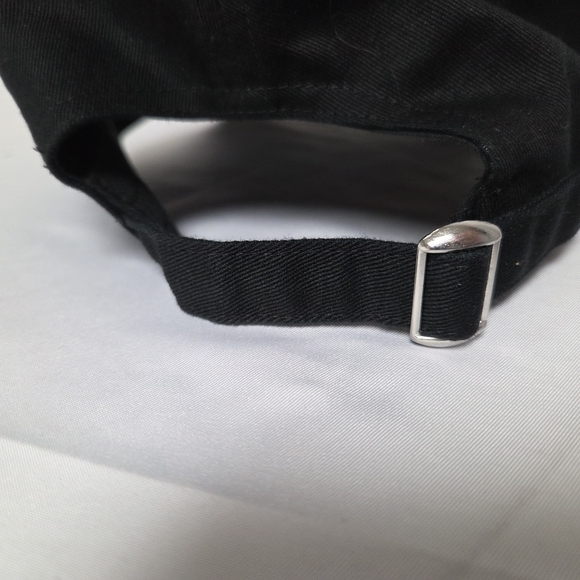 MAD Engine Black 'BIGGIE' And 'SMALLS' Hats - Picture 7 of 8